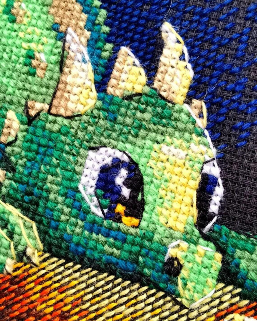 Naughty Sparkles R2160 Counted Cross Stitch Kit