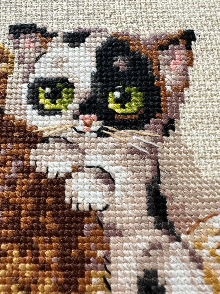 Kittens R2180 Counted Cross Stitch Kit