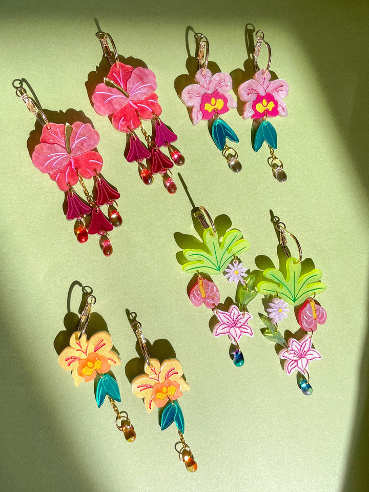Hibiscus Dangle