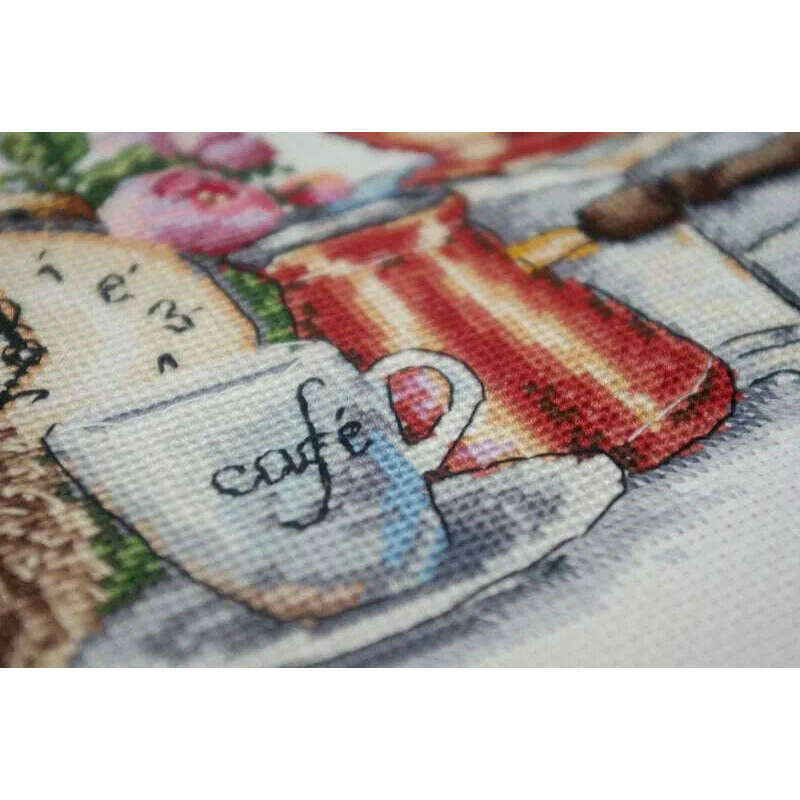 It's coffee o'clock K-83 Counted Cross-Stitch Kit