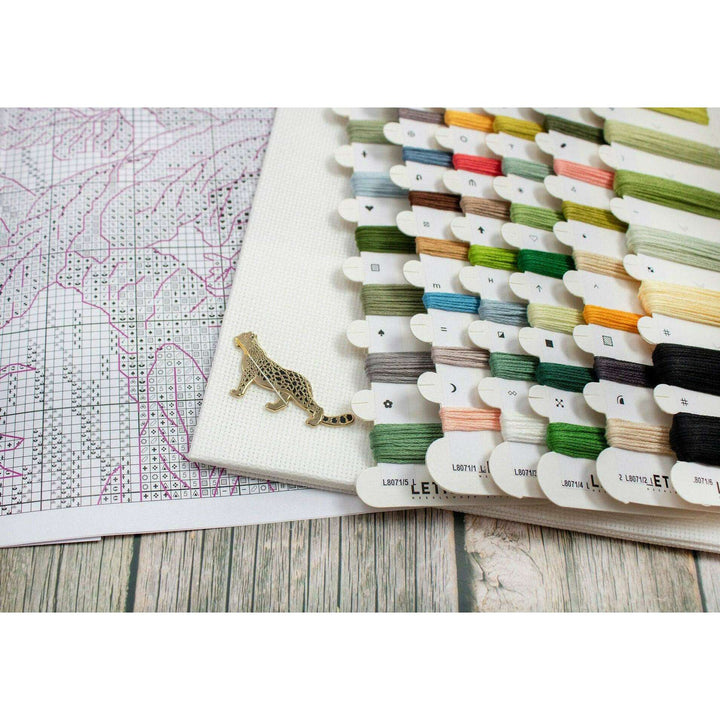 Jungle Time L8071 Counted Cross Stitch Kit