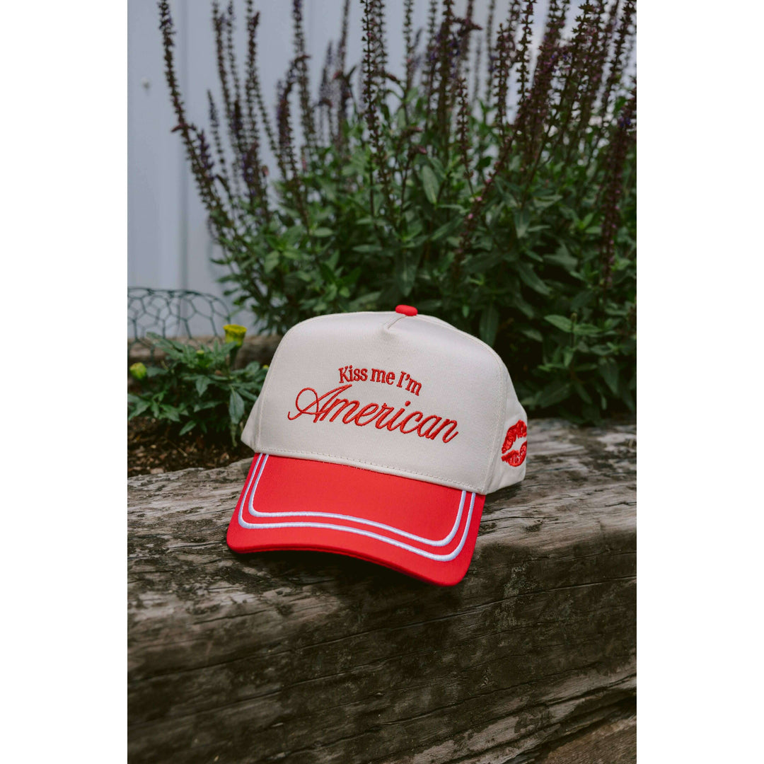 Kiss me I'm American - Red Vintage Trucker Hat