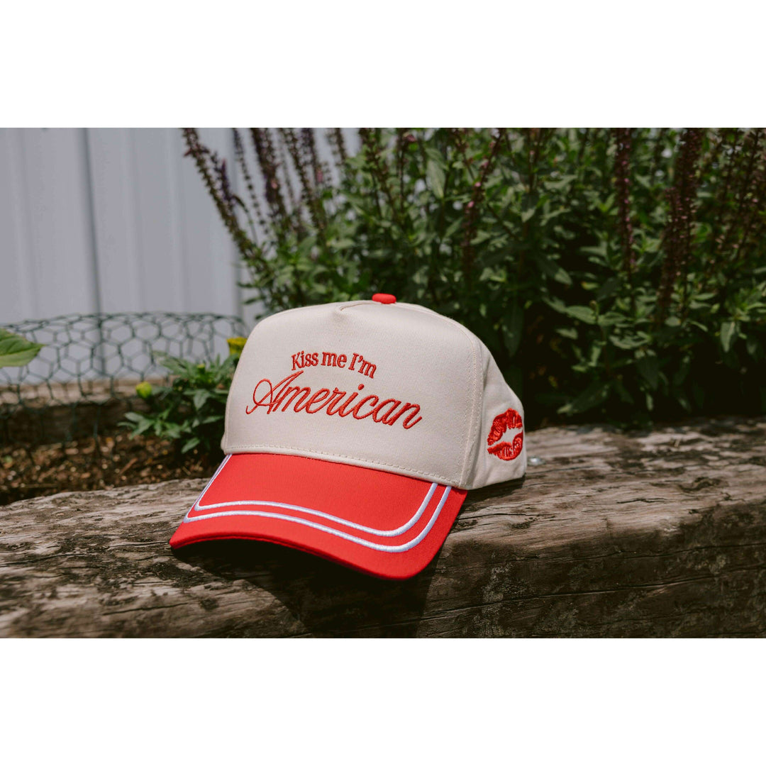 Kiss me I'm American - Red Vintage Trucker Hat