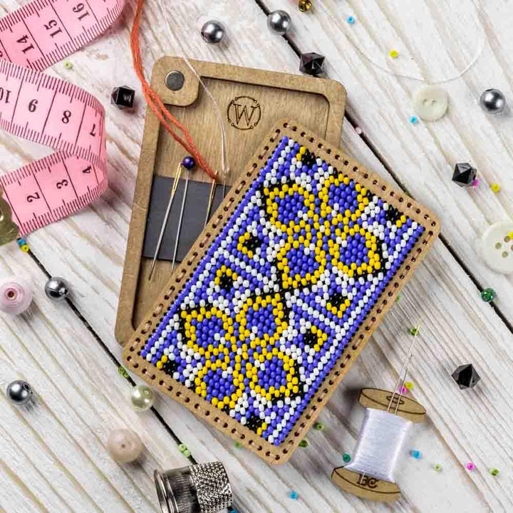 Bead Embroidery Kit for creating a needle box FLZB(N)-099