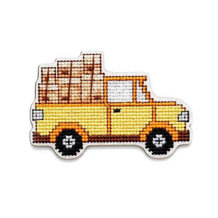 Kit for decorating with perforated wooden form EHW044