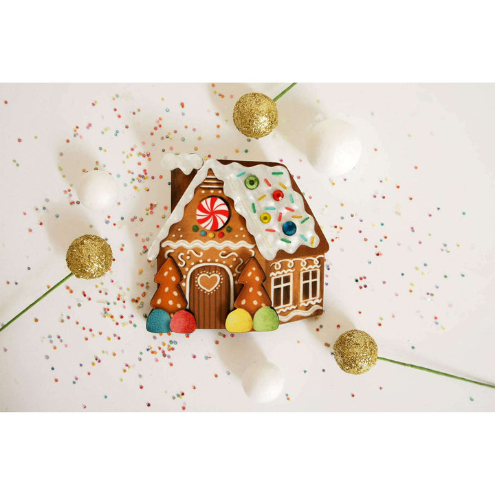 Gingerbread House Brooch by Laliblue