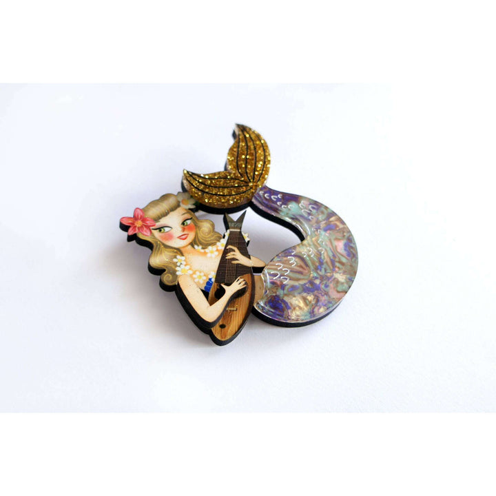 Mermaid Brooch by Laliblue