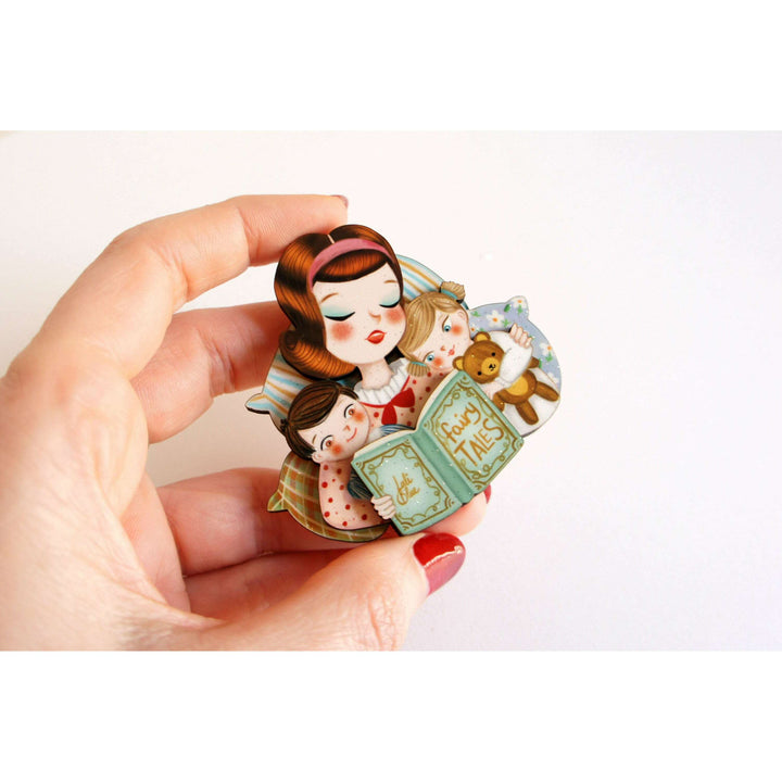 Mother's Day brooch by Laliblue