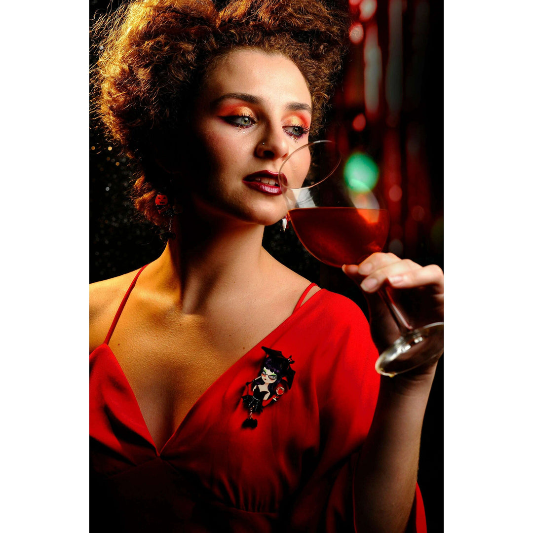 Vampiress w/ Wine Brooch by Laliblue