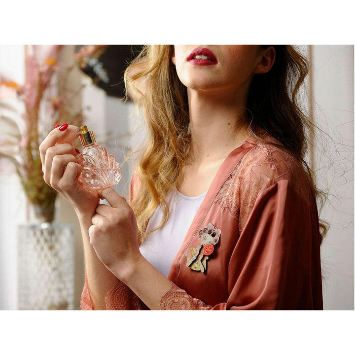 Vanity Lady Brooch by Laliblue