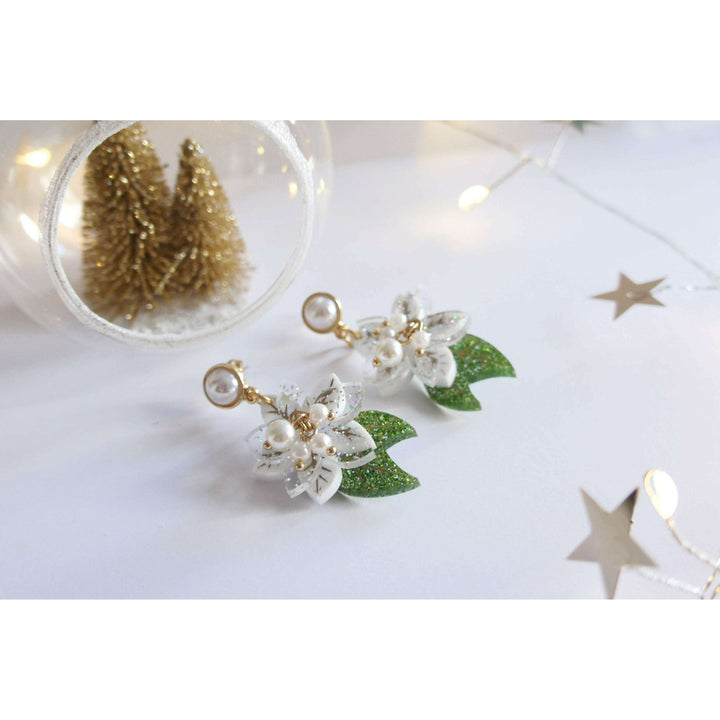 Winter Flowers Earrings by Laliblue