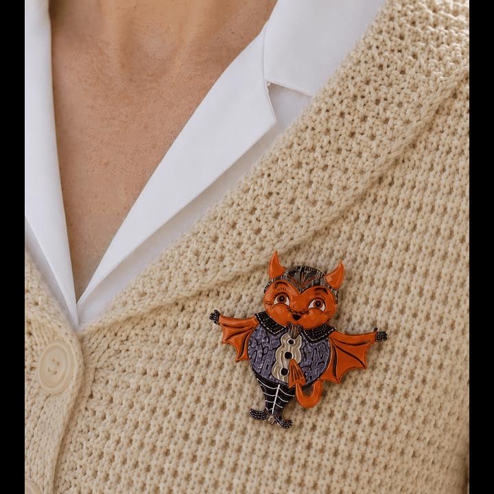 Naughty Nash Brooch by Lipstick & Chrome