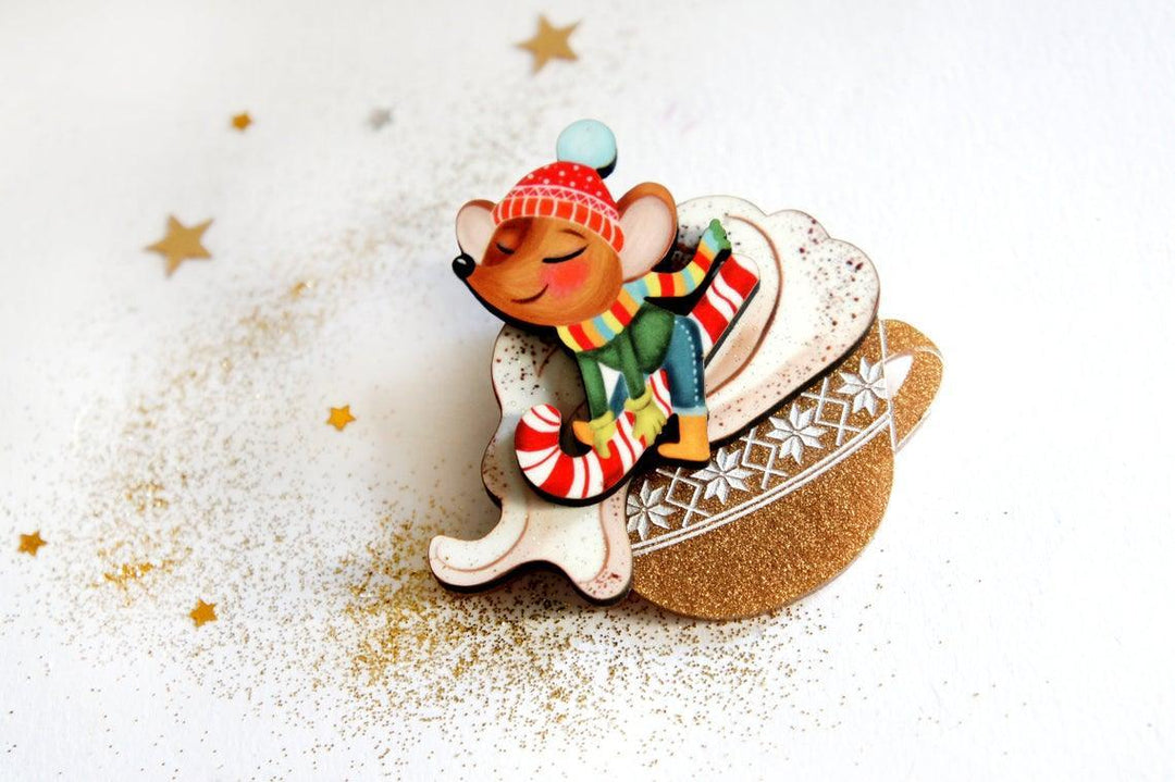 Little Mouse on Cappuccino Cream Brooch by Laliblue - Quirks!