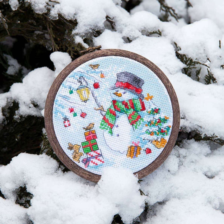 M-506C Counted cross stitch kit series "New Year Stories"