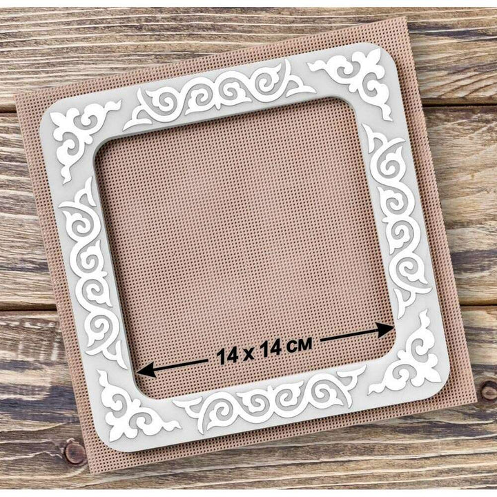 Magnetic Embroidery Frame (14x14 cm inner size) FLMP-038