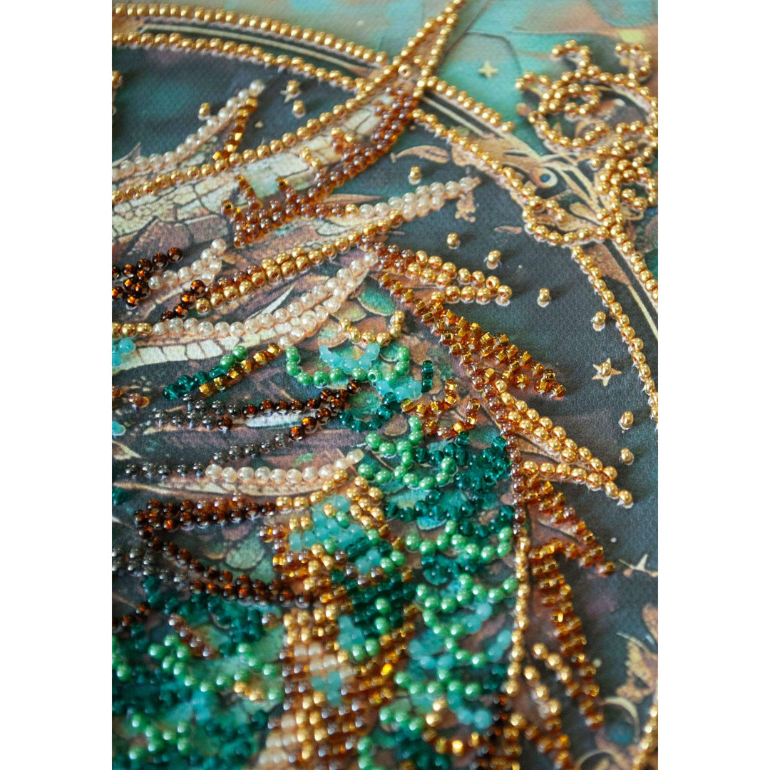 Mid-sized bead embroidery kit - Breath of Fire AMB-122