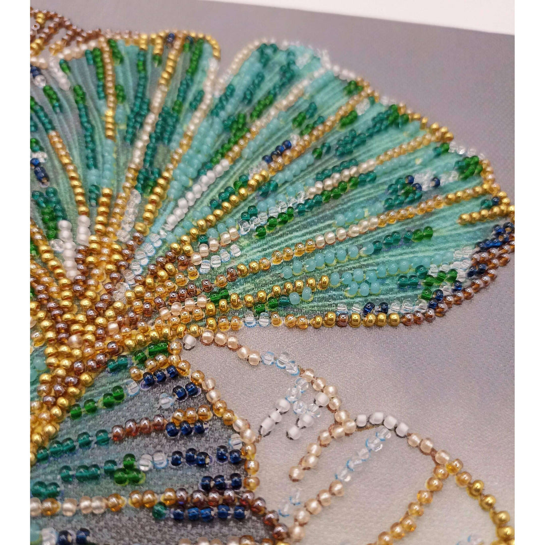 Mid-sized Bead Embroidery kit - Emerald leaves