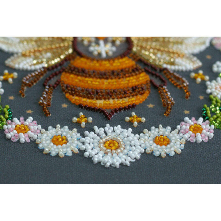 Mid-sized Bead Embroidery kit - Honey dream