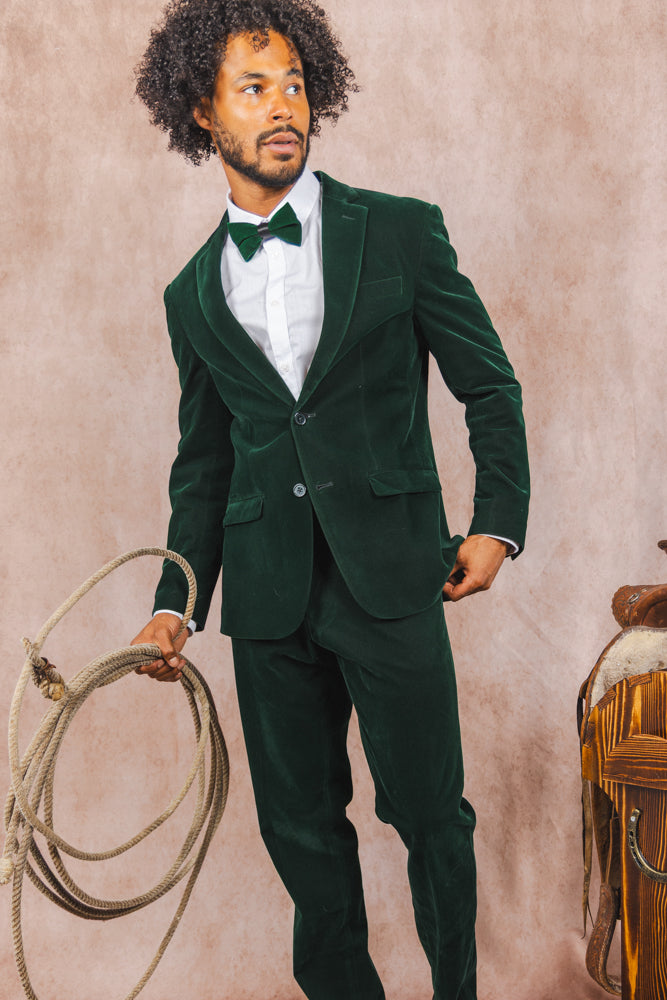 The Elegant Evergreen | Green Velvet Velvet Blazer