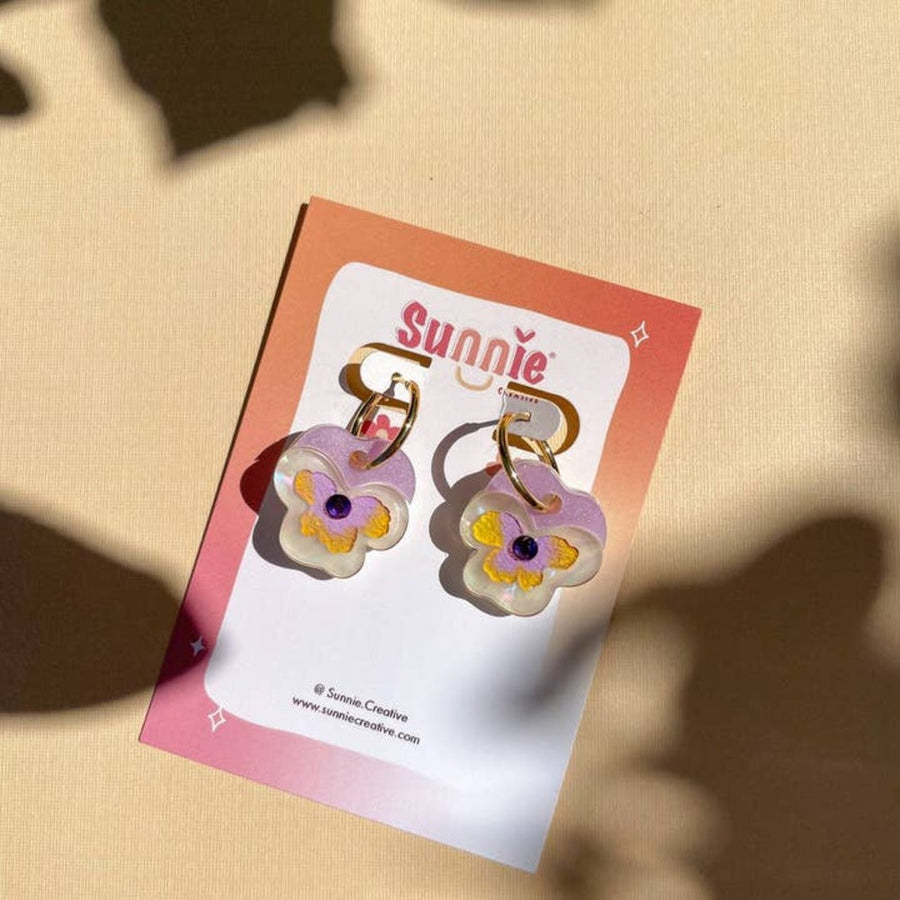 Mini White Pansy Dangle 