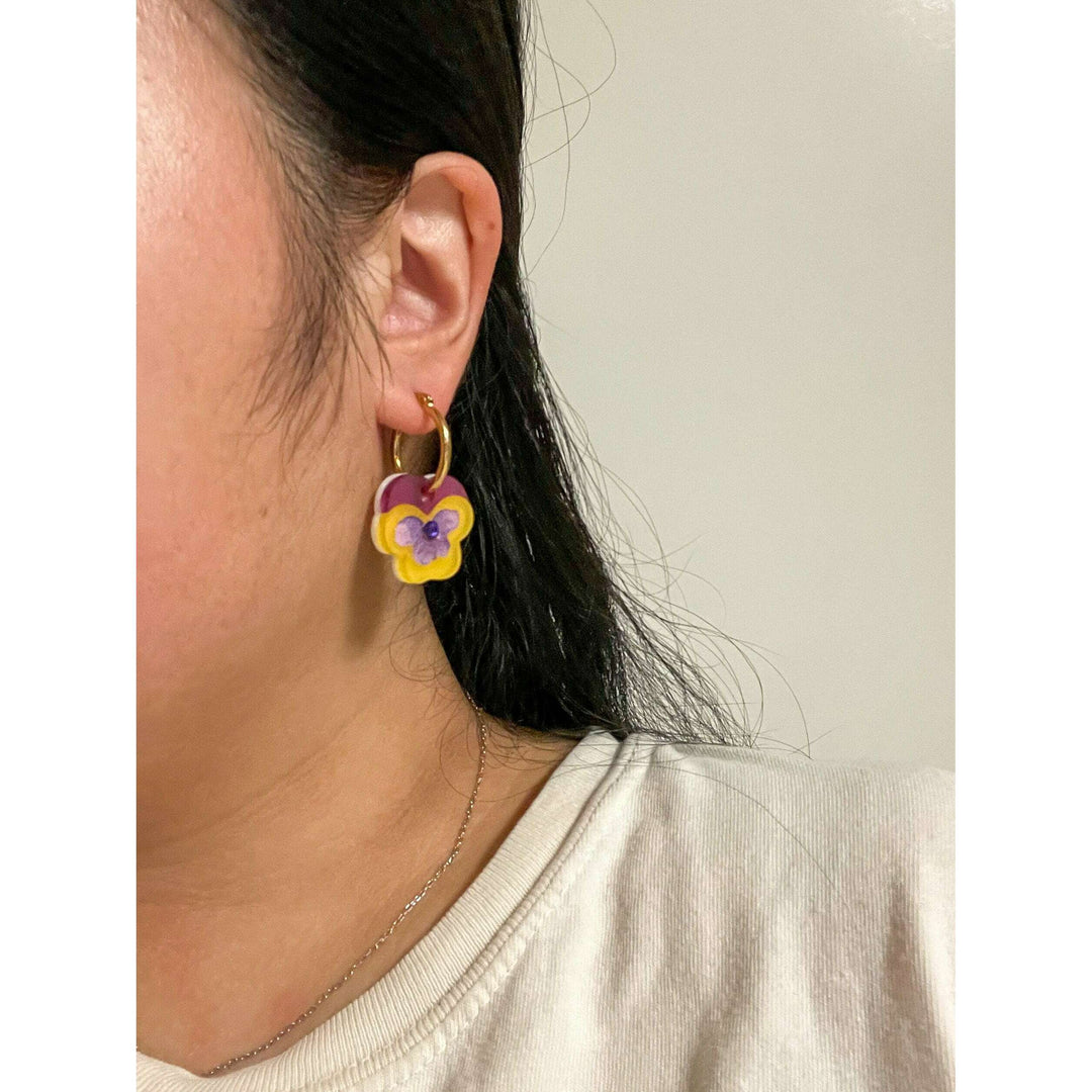 Mini White Pansy Dangle