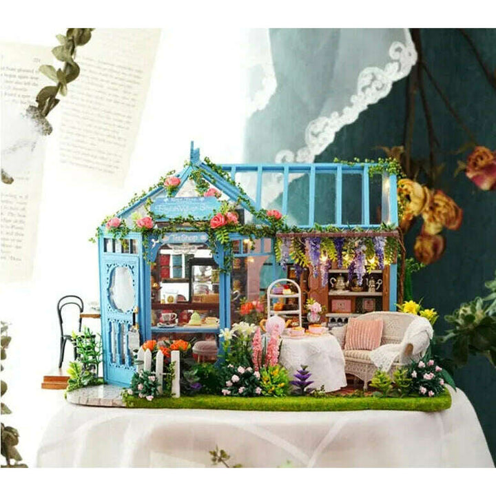 Miniature Wizardi Roombox Kit - Rose Garden Tea House Dollhouse Kit