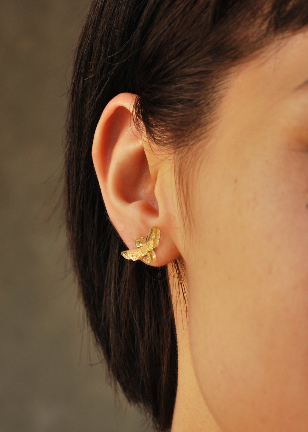 Bee Earrings in Mirror Gold