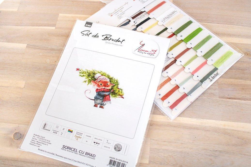 Mouse with fir tree B1169L Counted Cross-Stitch Kit