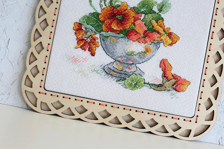 Nasturtium SM-610  Counted Cross Stitch Kit