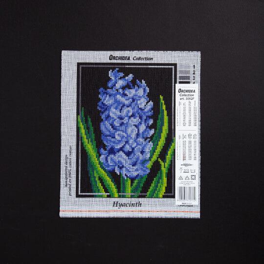 Needlepoint canvas for halfstitch without yarn Hyacinth 3052F - Printed Tapestry Canvas