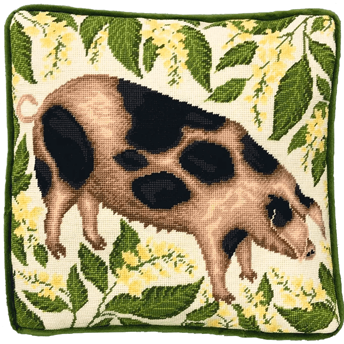 Old Spot TAP9 Tapestry