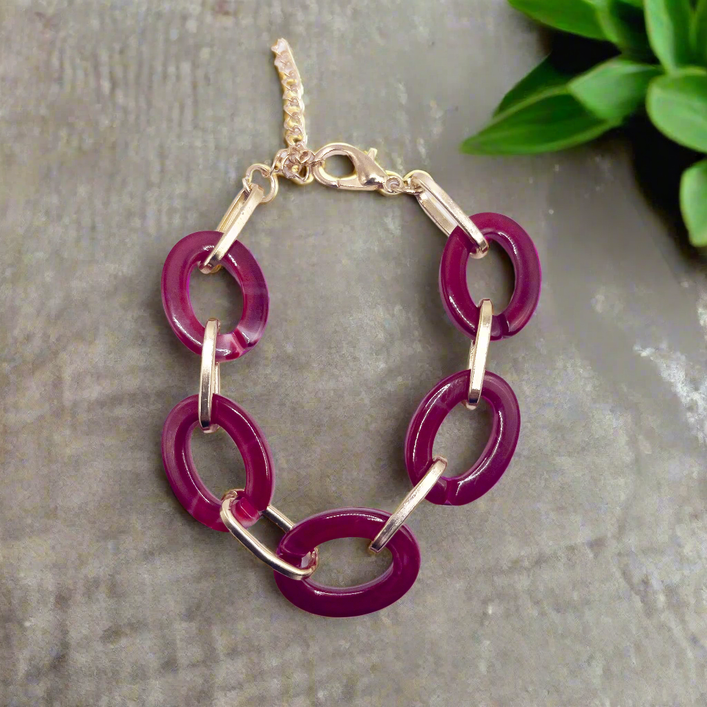 Golden Hour Oval Link Bracelet in Three Colors