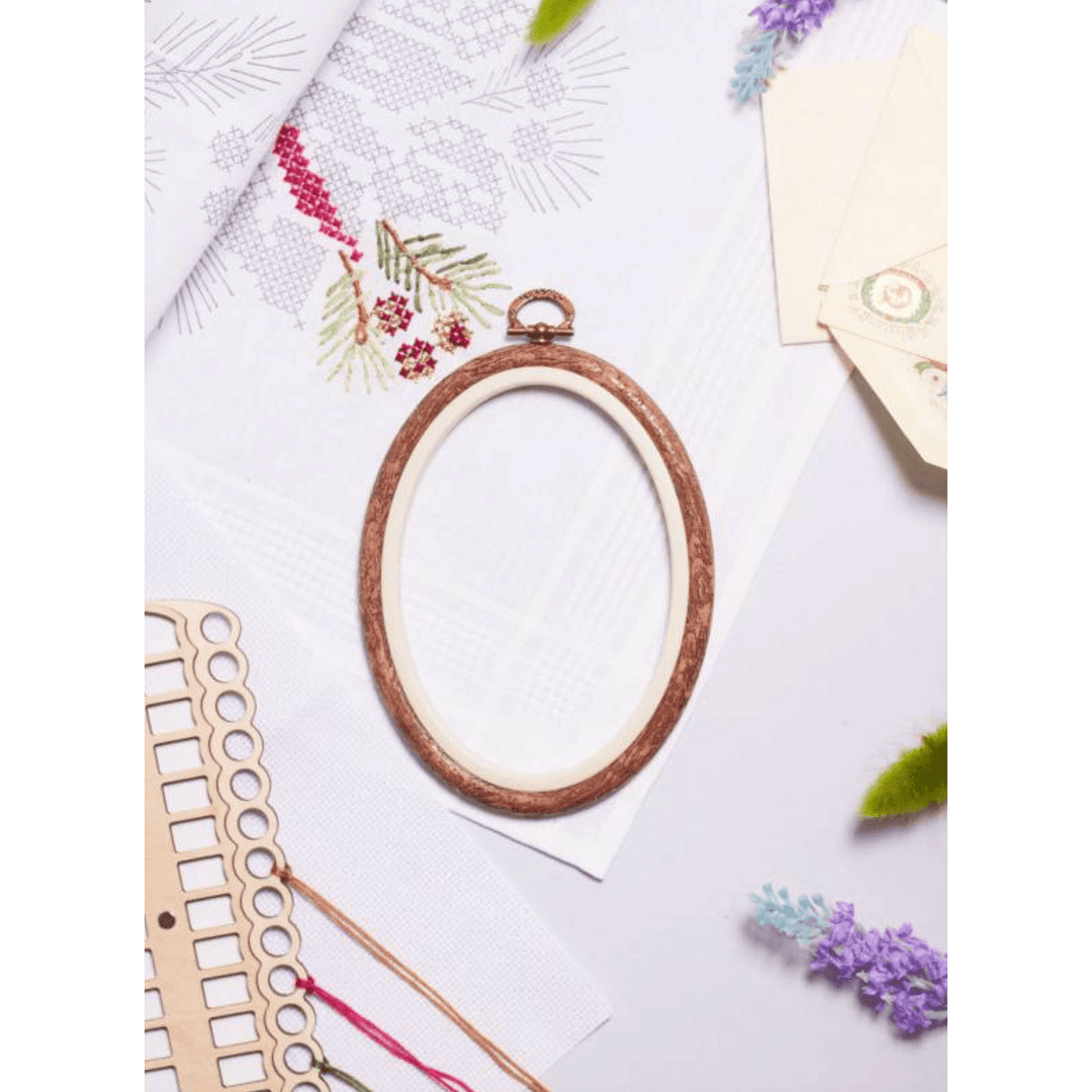 Oval Flexi Hoop Nurge 230-7 Woodgrain