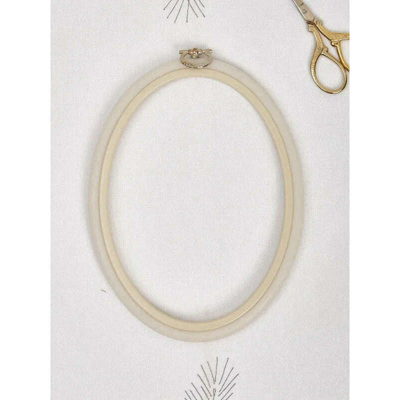 Oval Flexi Hoop Nurge 230-8 White
