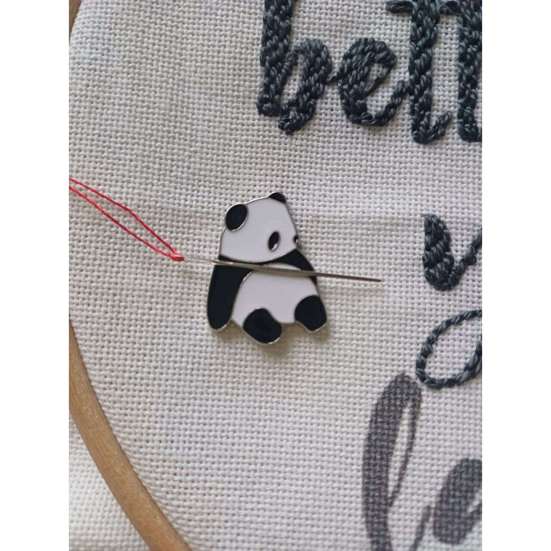 Panda Magnetic Needle Minder F07M10-2 Panda