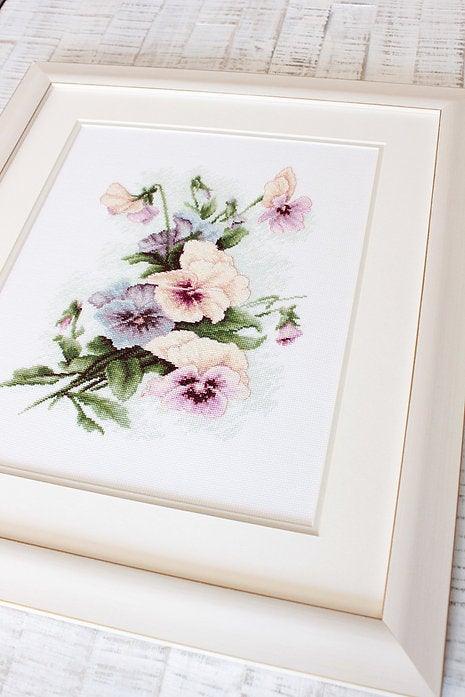 Pansies B2231L Counted Cross-Stitch Kit