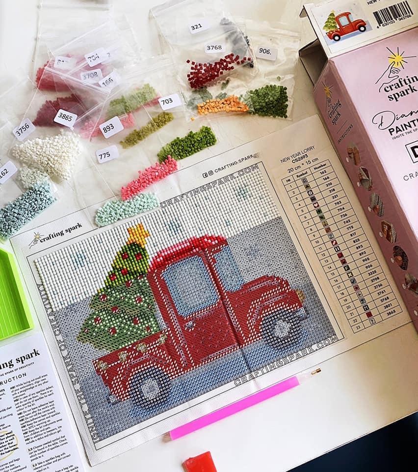 Paris CS128 7.9 x 11.8 inches Crafting Spark Diamond Painting Kit