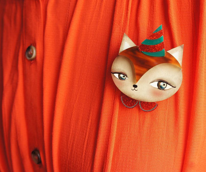 Party Fox Brooch by Laliblue - Quirks!