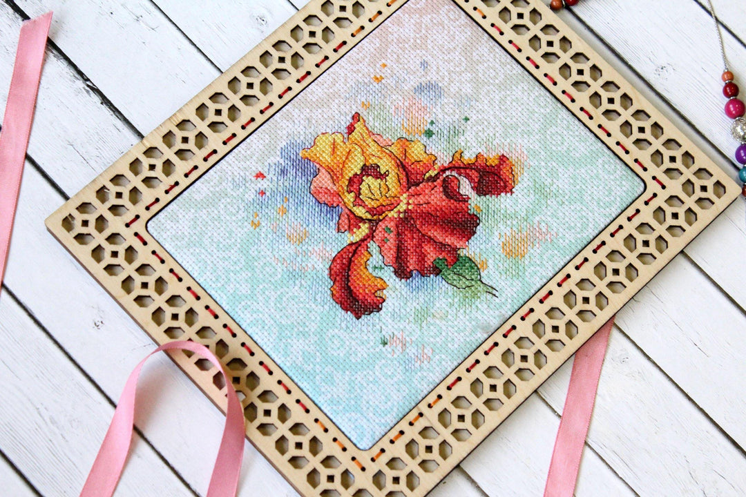 Passion Charm SM-384  Counted Cross Stitch Kit