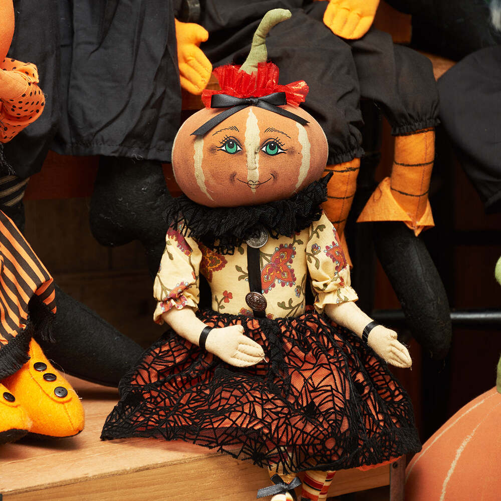 Penelope Pumpkin Head Girl Gathered Traditions Art Doll by Joe Spencer 3