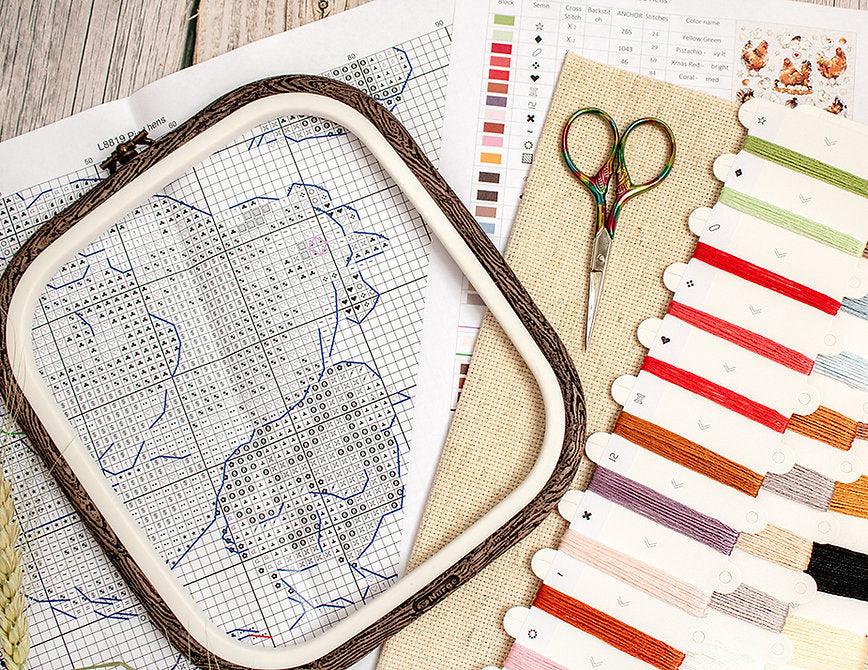 Pied Hens L8819 Counted Cross Stitch Kit