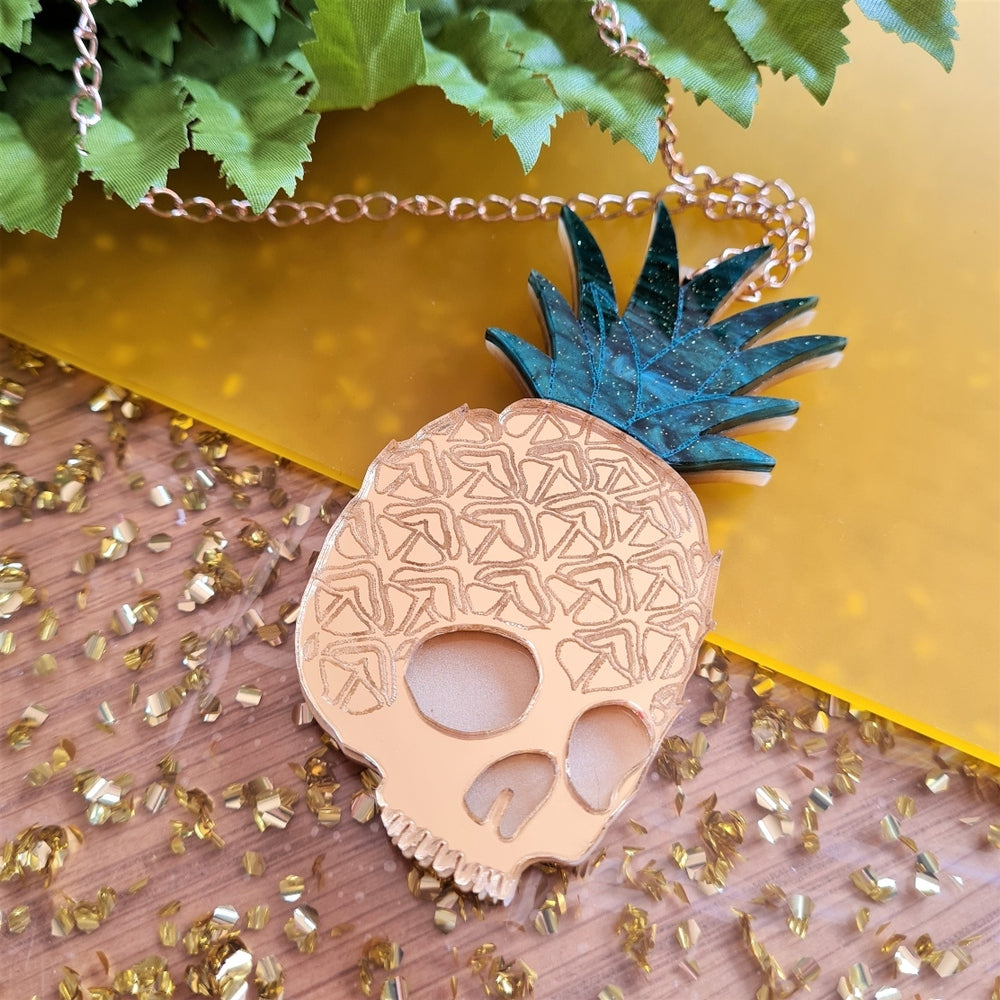 Pineapple Skull Necklace 1