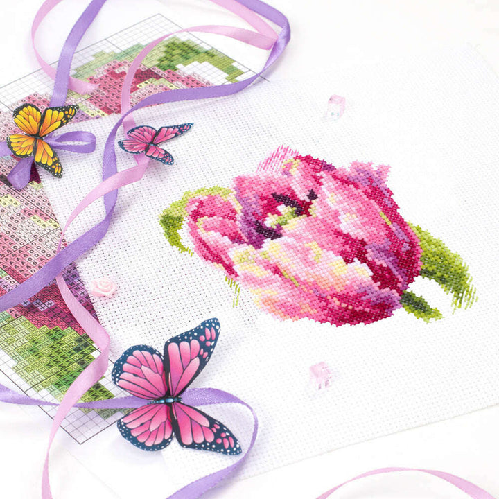 Pink Tulip 150-013 Counted Cross-Stitch Kit