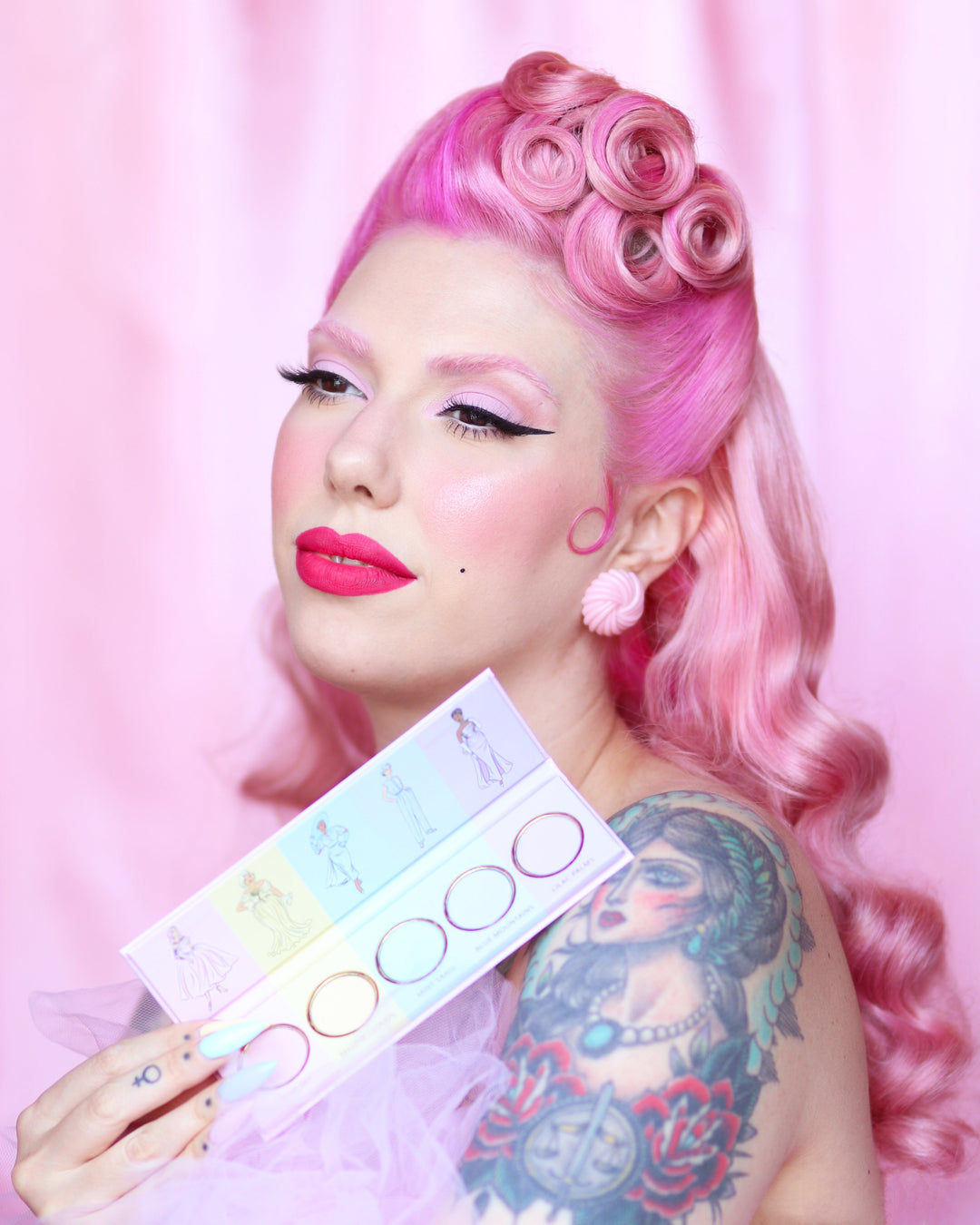 'Mid-Century Pastel Dream' - Eyeshadow Palette