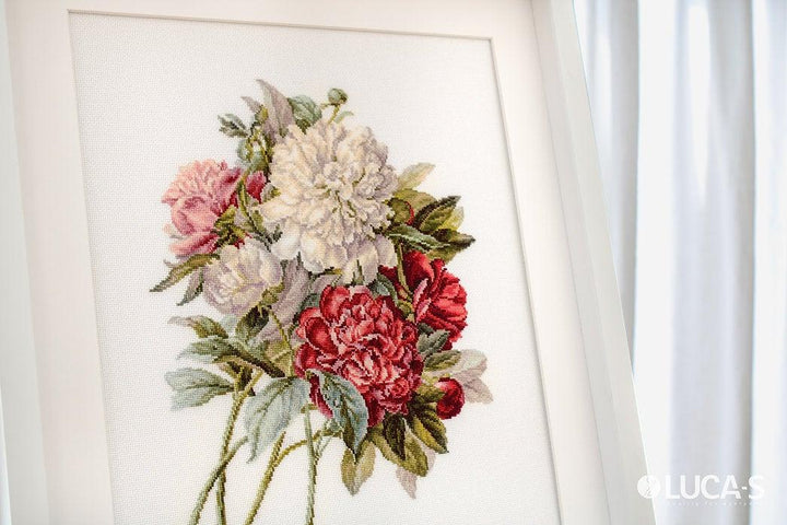 Piones B2355L Counted Cross-Stitch Kit