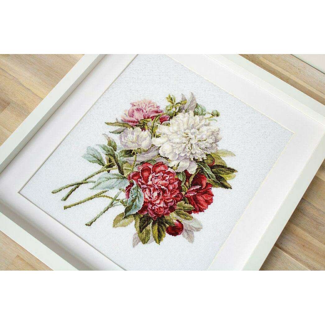 Piones B2355L Counted Cross-Stitch Kit