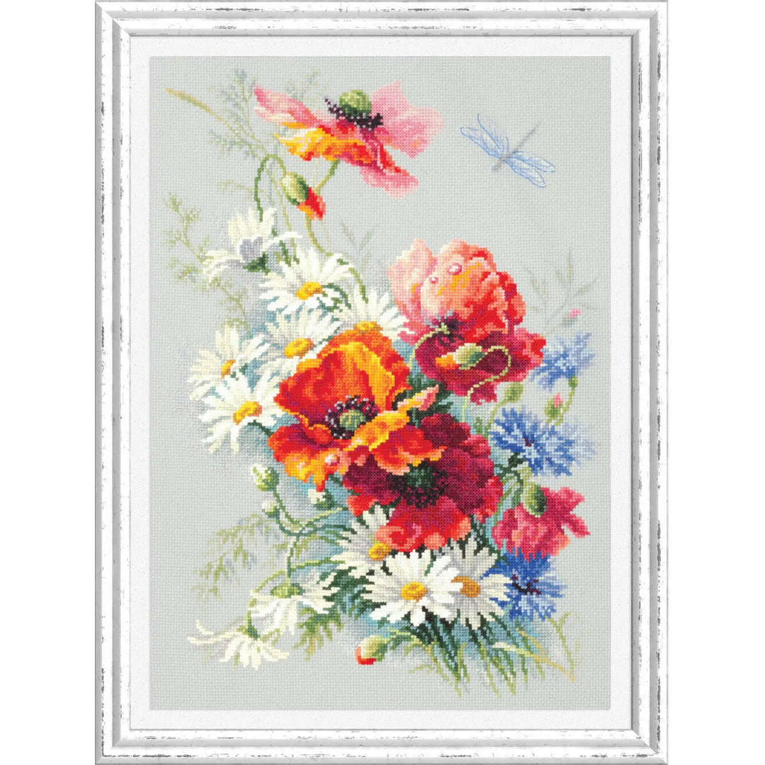 Poppies and Daisies 100-061 Counted Cross-Stitch Kit