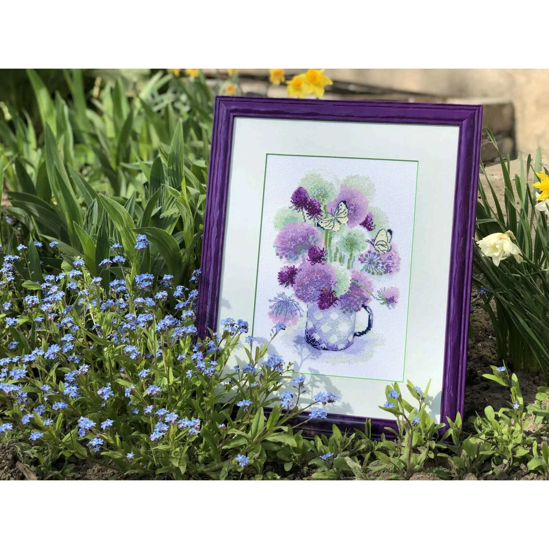 Purple Allium R1974 Counted Cross Stitch Kit