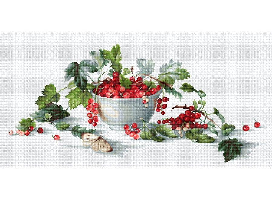 Red Currants B2260L Counted Cross-Stitch Kit