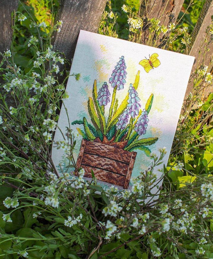 Sapphire Flower SM-206 Counted Cross Stitch Kit